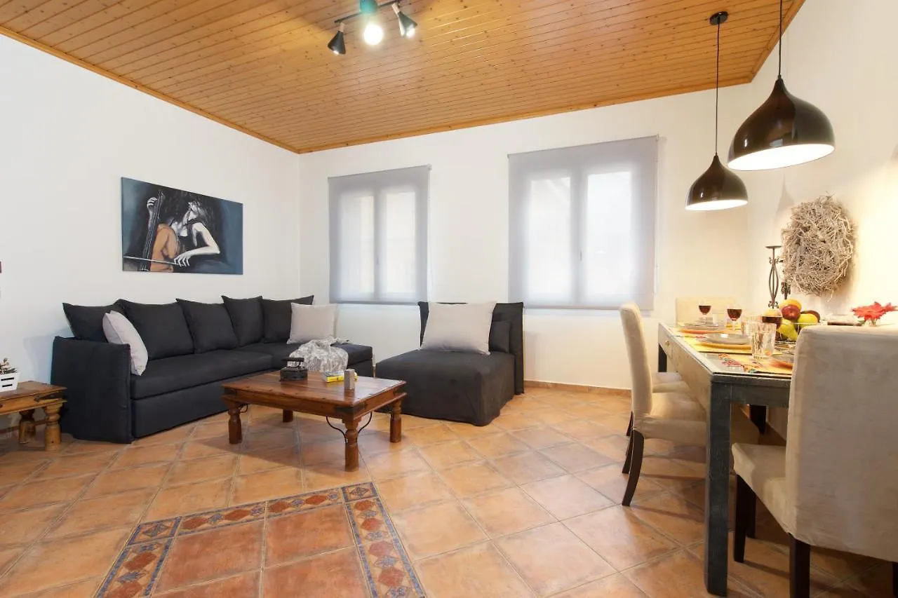 Central Square Apartment Argostoli
